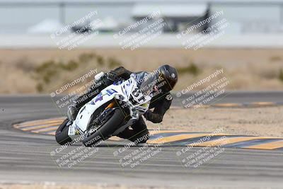 media/Feb-08-2024-Racers Edge (Thu) [[c658ab1530]]/2-A Group/Session 3 (Short Session) Turn 4/